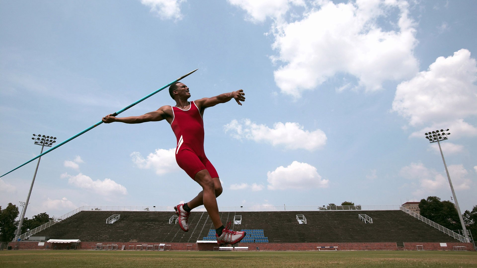 _魔术队创造历史，单场三双表现惊人_，魔术队队史第一人